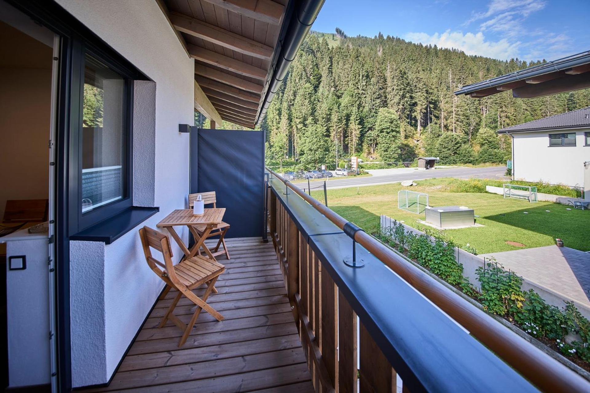 Haus Joan - Apartments Saalbach-Hinterglemm Exterior foto
